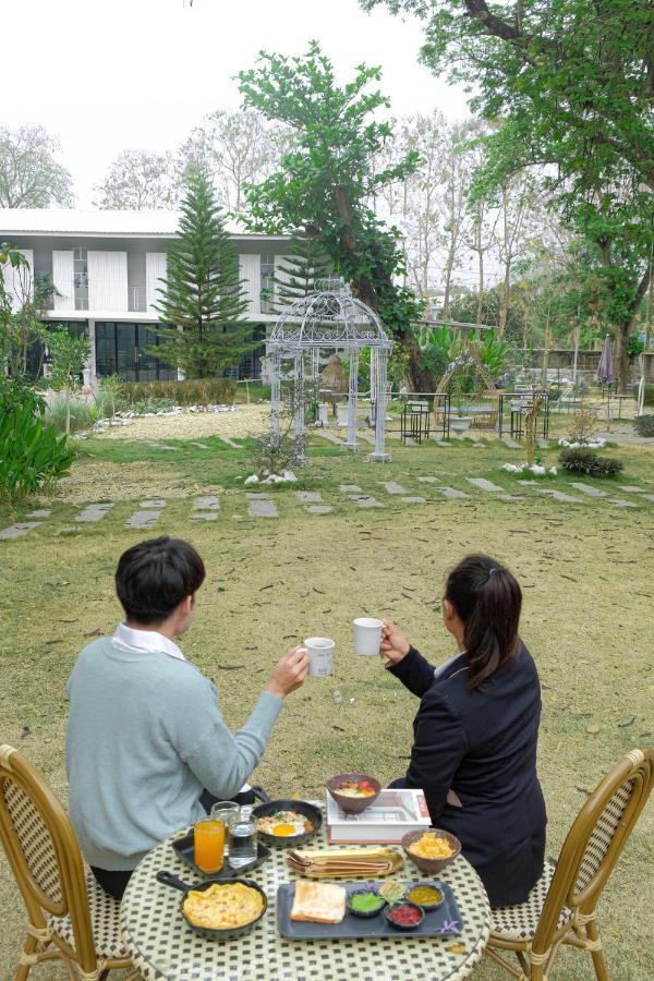 Tree Tara Hotel Lampang Exterior foto